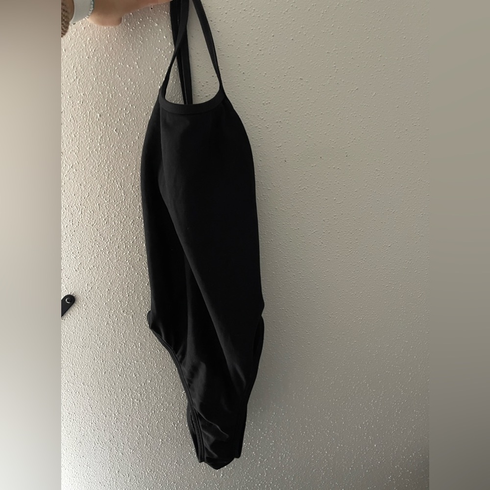 Black Jolyn Julian 2 Style 🖤🩷🩵💛